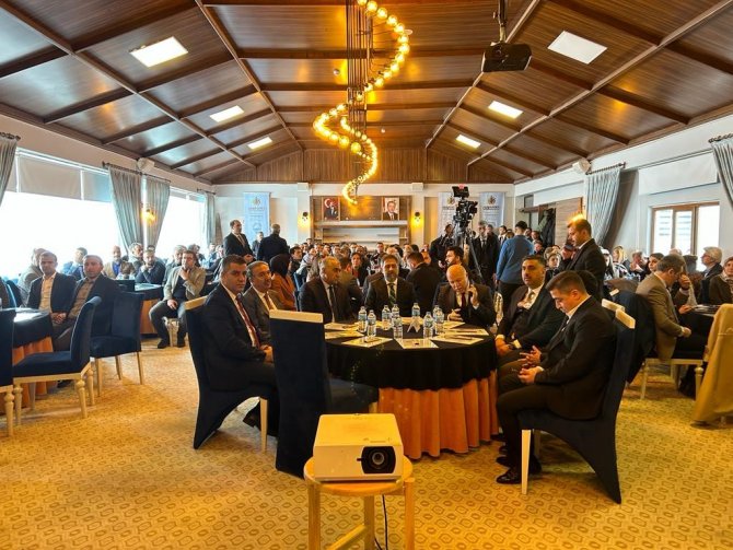 Erzurum’da İklim Değişikliğinin Oluşturabileceği Olumsuzluklar Hakkında Çalıştay Düzenlendi