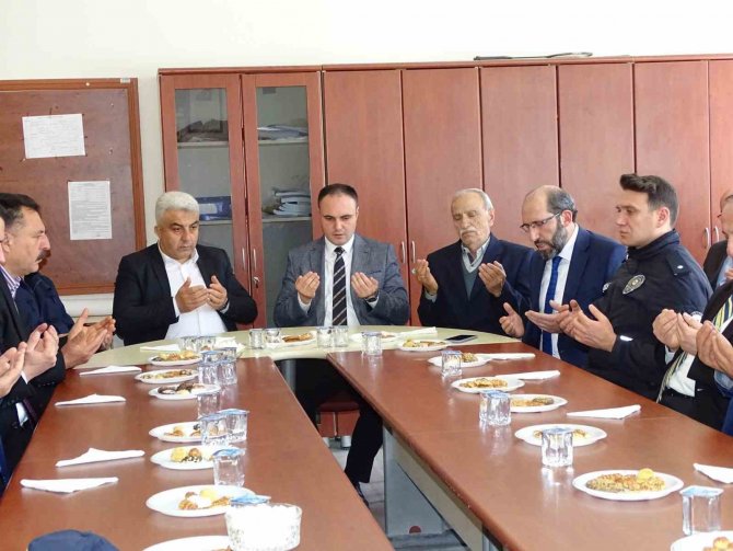 Hisarcıklı Şehit Asker Yüksel Arık’ın Adı Okulda Yaşatılacak