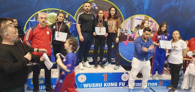 Bursalı Eylem Türkiye Şampiyonu Oldu