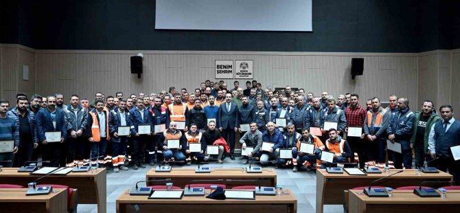 Başkan Altay: “Depremde Görev Alanlar Tüm Milletimiz Tarafından Hayırla Yad Edilecek”