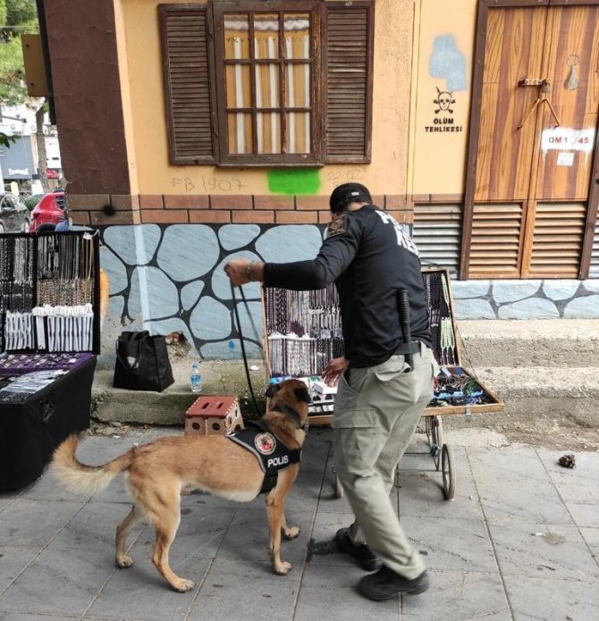 Manisa’da Uyuşturucudan Bir Haftada 73 Şüpheli Yakalandı