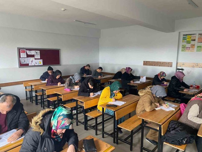 Barbaros Şehit Mehmet Savunmaz Ortaokulunda Kaybedeni Olmayan Yarışma