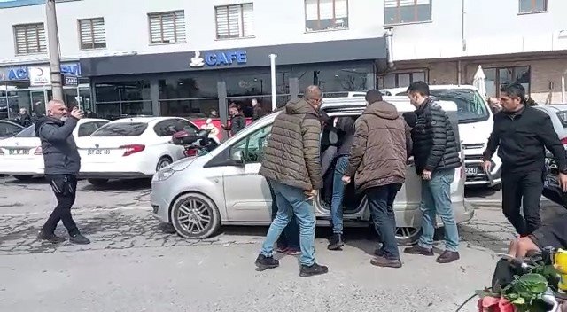 Ağabey Kardeşini Kurşunladı, 1 Ölü