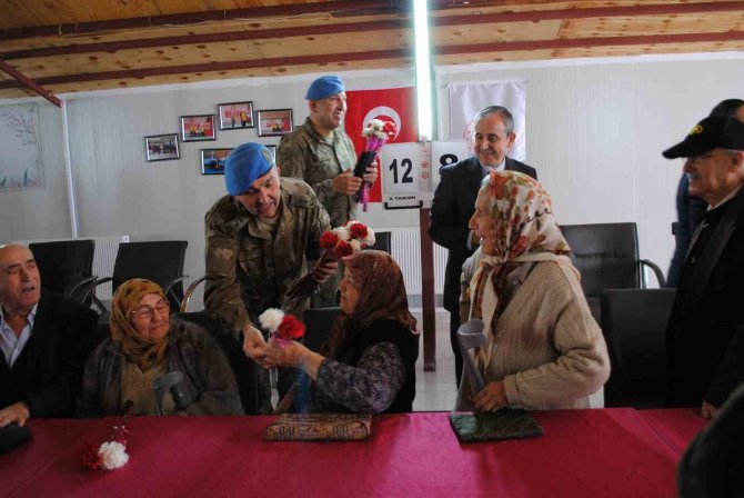 Eğirdir’de Yaşlılara Saygı Haftası Kutlandı