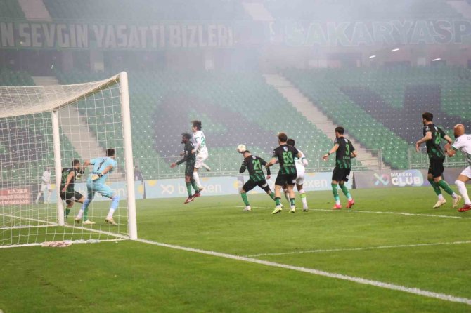Spor Toto 1. Lig: Sakaryaspor: 2 - Bodrumspor: 1