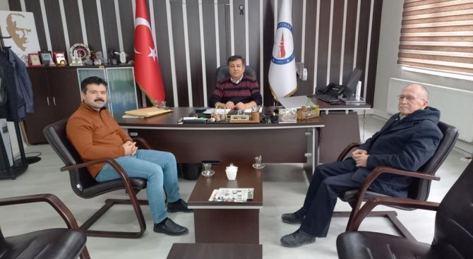 Tavşanlı Myo’ya 450 Kitap Bağışı