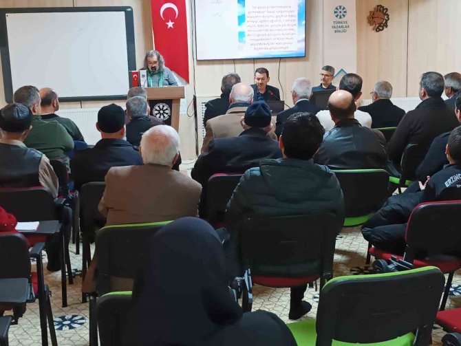 Mehmet Akif Ve İ̇stiklal Marşı Konuşuldu