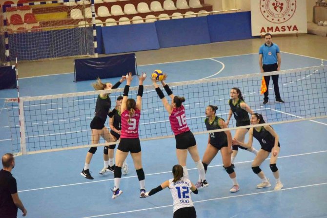 Yarı Finalde Bozüyük Belediyesi Eğitim Spor Mehmet Erdem Marmara Akademi’yi 3-2 Yendi