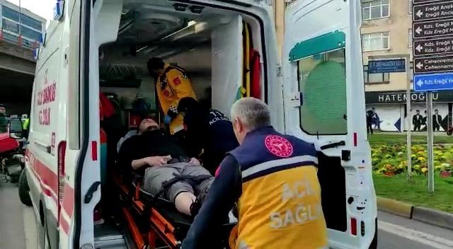 Otomobil İle Motosiklet Çarpıştı: 1 Yaralı