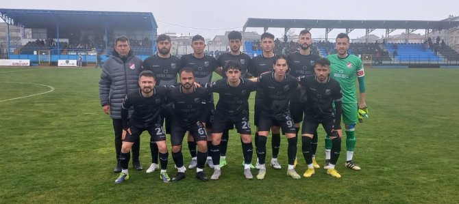 1969 Bilecik Spor Kulübü Hendek Deplasmanında Farklı Kaybetti