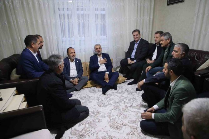 Ak Parti İ̇stanbul’da Skm Yönetimi Belli Oldu
