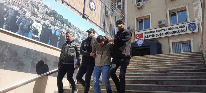 "Neden Çalışmıyorsun" Tartışmasında Babasını Öldürdü