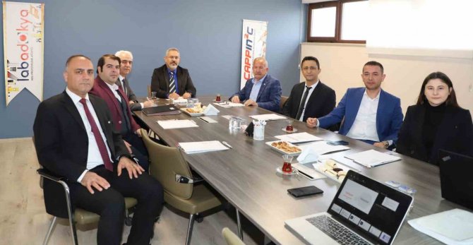 Nevü’de Teknopark Kurulu Toplandı