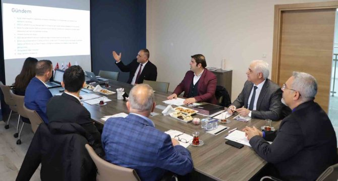 Nevü’de Teknopark Kurulu Toplandı