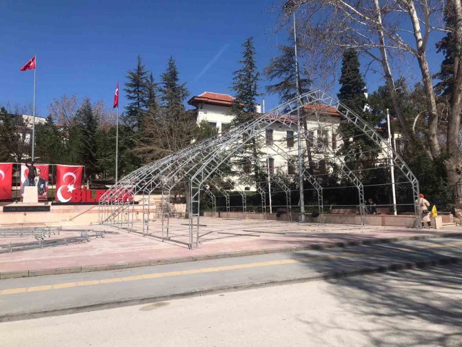 İ̇ki Kurumu Karşı Karşıya Getiren Olay