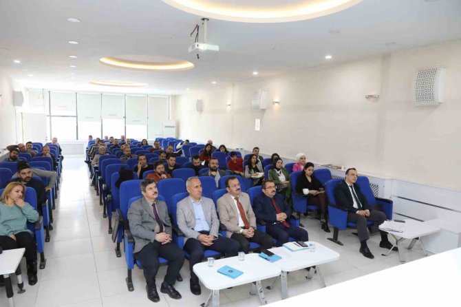 İ̇pekyolu’nda “Kamu İ̇hale Kanunu Ve Devlet İ̇hale Kanunu” Eğitim Semineri