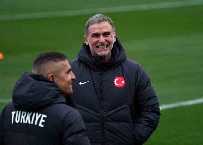 A Milli Futbol Takımı, Ermenistan Maçı Hazırlıklarını Sürdürdü