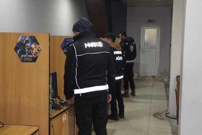 Ağrı’da Uyuşturucu İle Mücadelenin Dozu En Üst Seviyeye Çıkarıldı