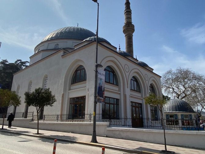 Bandırma’nın Tarihi Haydar Çavuş Camii Yeniden İbadete Açılıyor