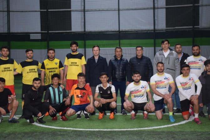Kozluk’ta 9. Kez Düzenlenen ’Oruç Ligi’ Futbol Turnuvası Başladı