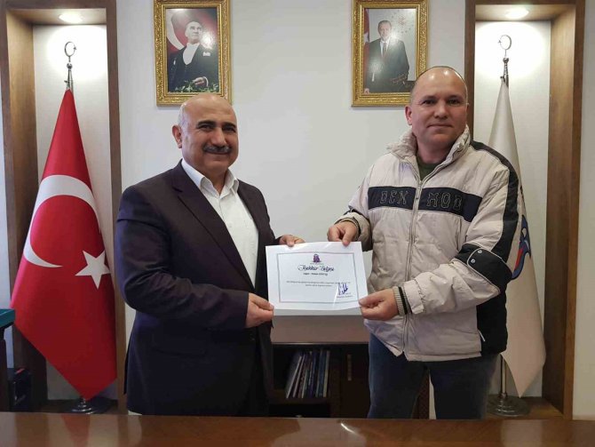 Deprem Bölgesinde Görev Yapan Personele Teşekkür Belgesi