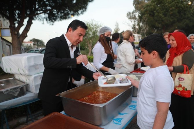 Mahallelerde Belediye İftar Programları