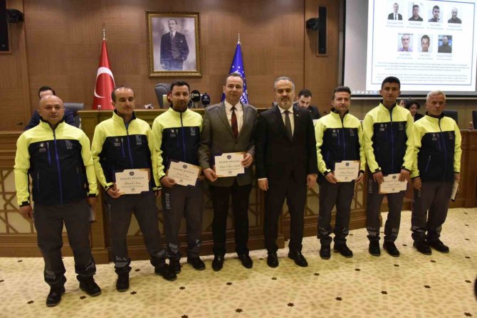 Buski̇’nin Sudaki Kayıp Kaçakla Mücadelesi Tam Not Aldı
