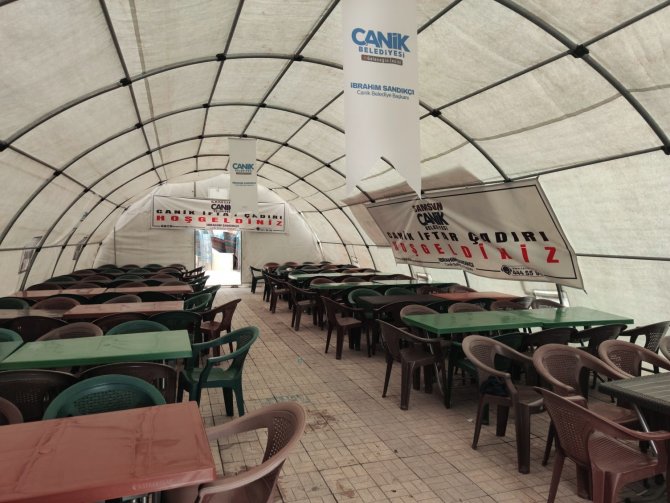 Canik Belediyesi Deprem Bölgesinde İftar Ve Sahur Yemeği Verecek
