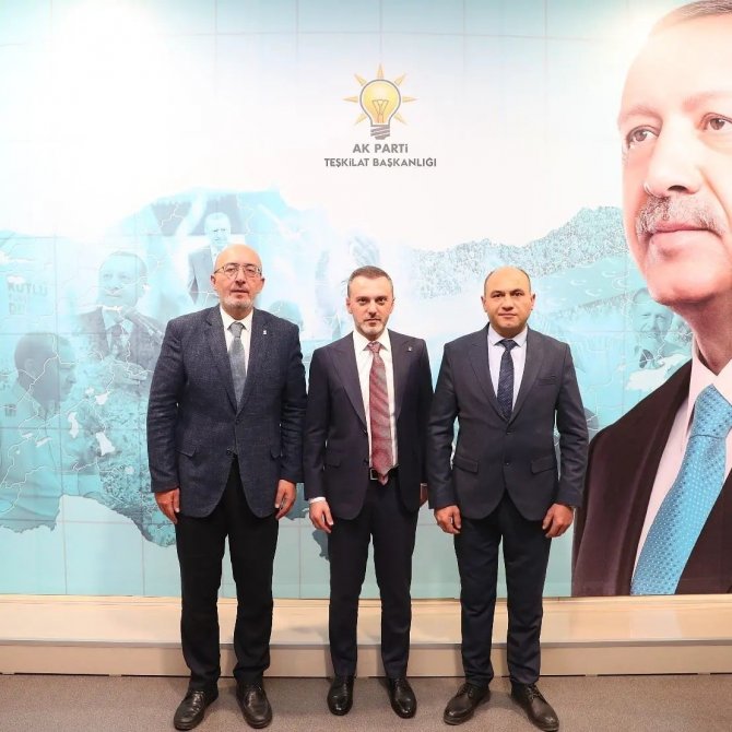 Çavdarhisar Ak Parti İ̇lçe Başkanı İ̇smail Kırçayır Göreve Başladı