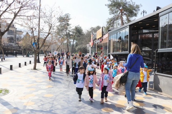 Anaokulu Öğrencileri Suyun Önemine Dikkat Çekti