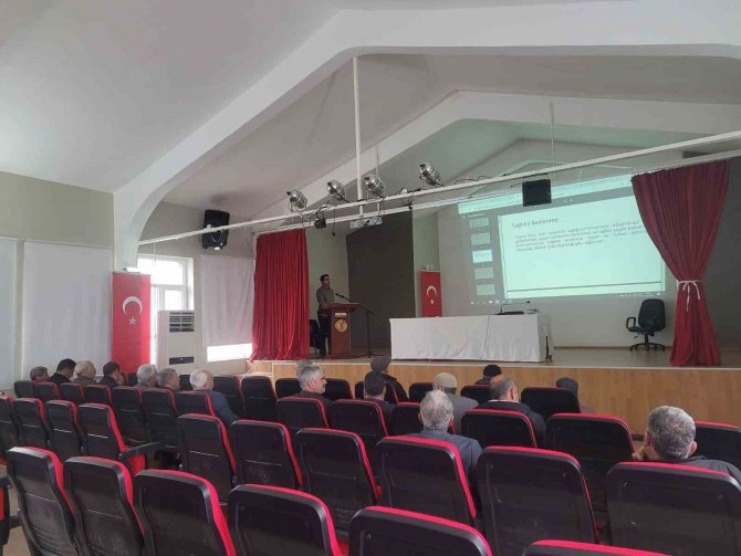 Dicle’de Muhtarlara Yönelik Aile Okulu Kursu Düzenlendi