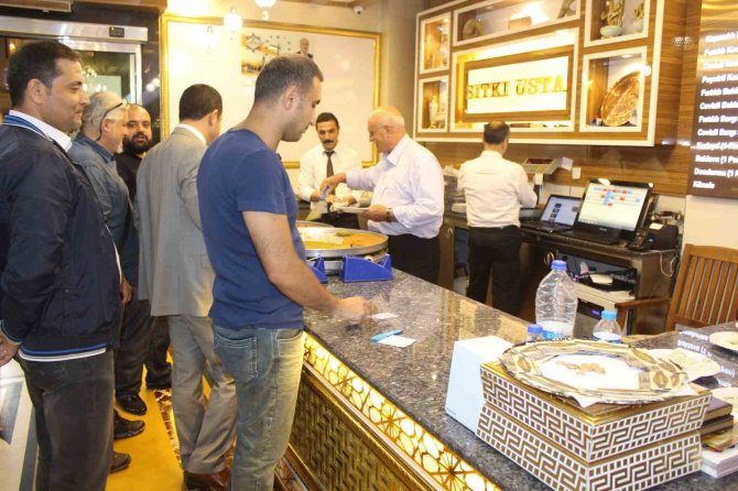 Kadayıfçı Sıtkı Usta 11 Ayın Sultanına Hazır