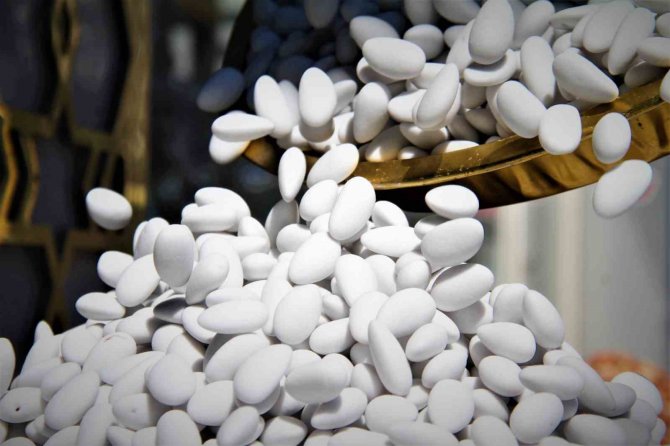 Elazığ’da Bademin Badem Şekerine Yolculuğu Başladı