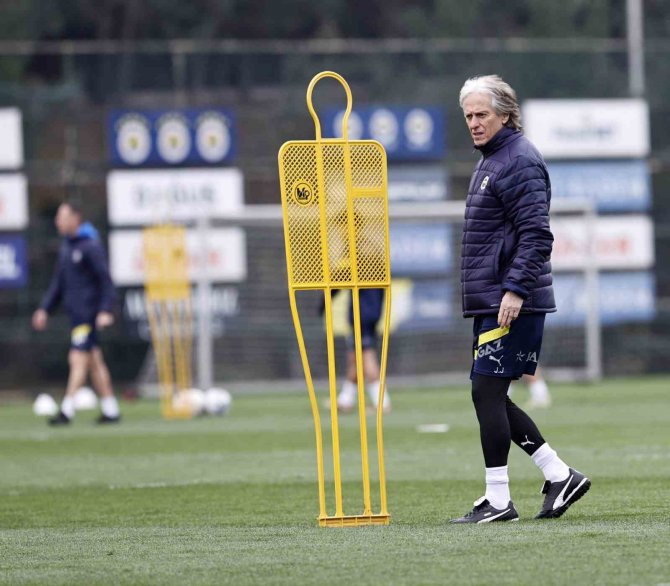 Fenerbahçe Hazırlıklarına Devam Etti