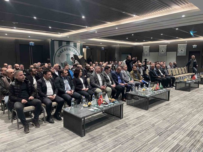Giresunspor’da Destek Ve Üyelik Toplantısı Yapıldı