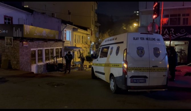 Sarıyer’de ’Emanet Motosiklet’ Kavgasında Silahlar Konuştu: 3 Yaralı