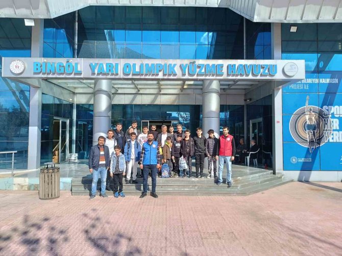 Bingöl’de Depremzedelere Havuz Organizasyonu