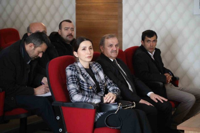 Arı Yetiştiricilerine Arı Katili ’Varroa’ İle Mücadele Anlatıldı