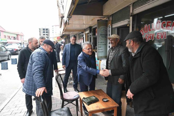 Başkan Büyükkılıç’tan Doğu Garajı Esnafına Ziyaret