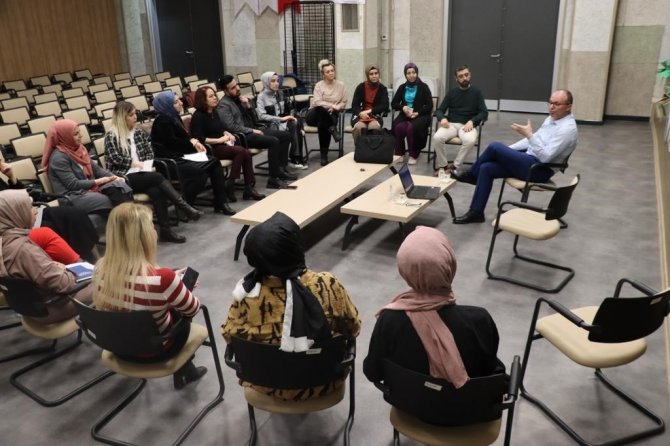Büyükşehir Huzur Çınarı’ndan ’Deprem Semineri’