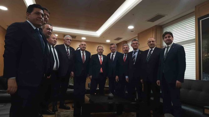 Kılıçdaroğlu’nun Adaylık Başvurusu Yapıldı