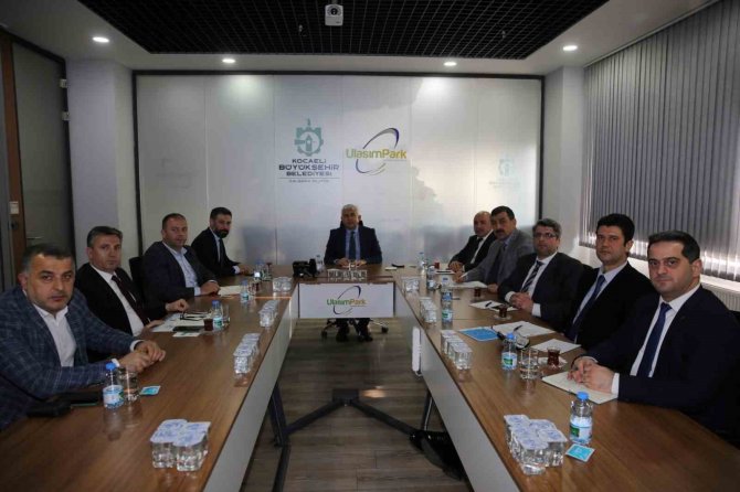Kocaeli Büyükşehir, Deprem Bölgesinde 150 Bin Kişilik Yemek İkramı Yapacak