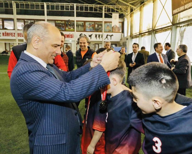 Kupada Gülen Petkim Ortaokulu Oldu