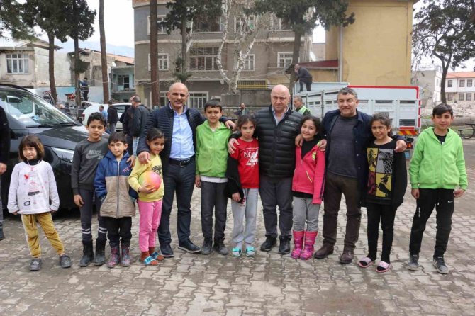 Kahramanmaraş’a Bin 500 Kişilik ‘Kardeşlik İ̇ftarı’ Çadırı Kuruldu