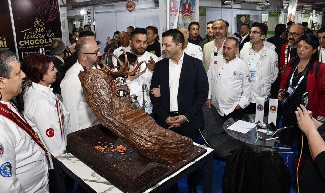 Kuşadası Otel Restoran Ekipmanları Ve Ev Dışı Tüketim Fuarı Başladı