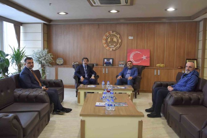 Başkan Sadıkoğlu, Sorunları İletti