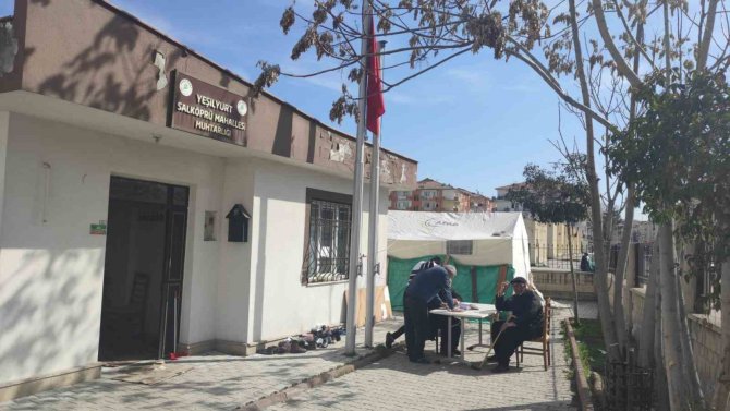 Malatya’da Seçmen Listeleri Askıya Çıkarıldı