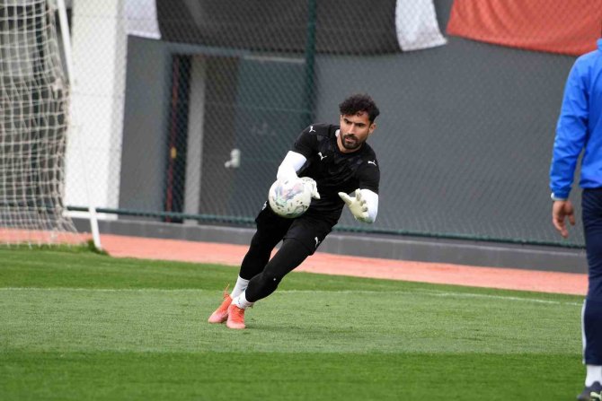 Manisa Fk’da Altay Maçının Hazırlıkları Devam Etti