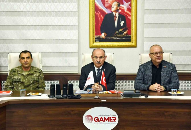 İ̇ftar Programları Yerine Yardım Kolisi
