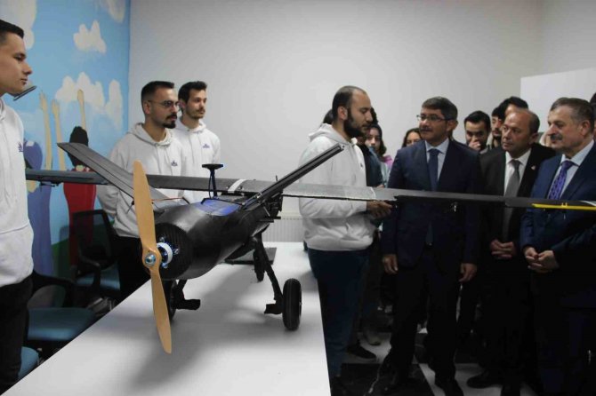 Şehzadeler’in Gençlerine Yeni Bilim Yuvası